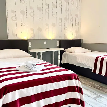 London Fuer 4 Mit Kueche Und Wifi *