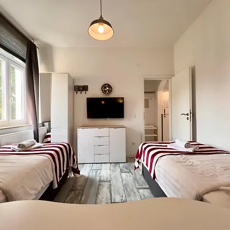 London Fuer 4 Mit Kueche Und Wifi Apartament