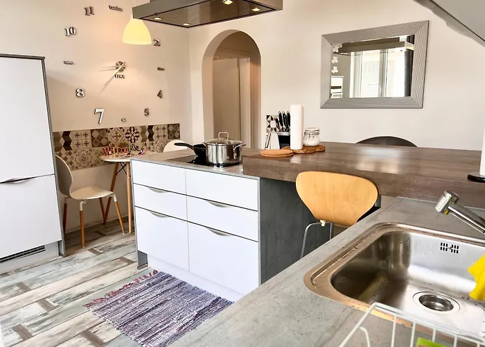 London Fuer 4 Mit Kueche Und Wifi * Essen