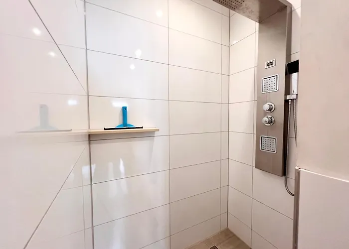 London Fuer 4 Mit Kueche Und Wifi